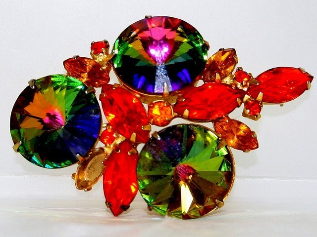Front view of Orange Navettes Rivoli/Margarita Brooch