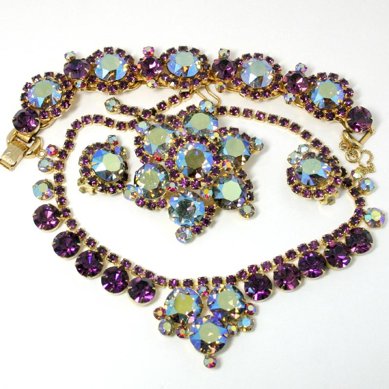 Front view of Purple (cardinal) Chatons Only Necklace