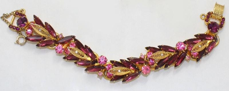 Front view of Purple (cardinal) Navettes Bracelet 5 Link