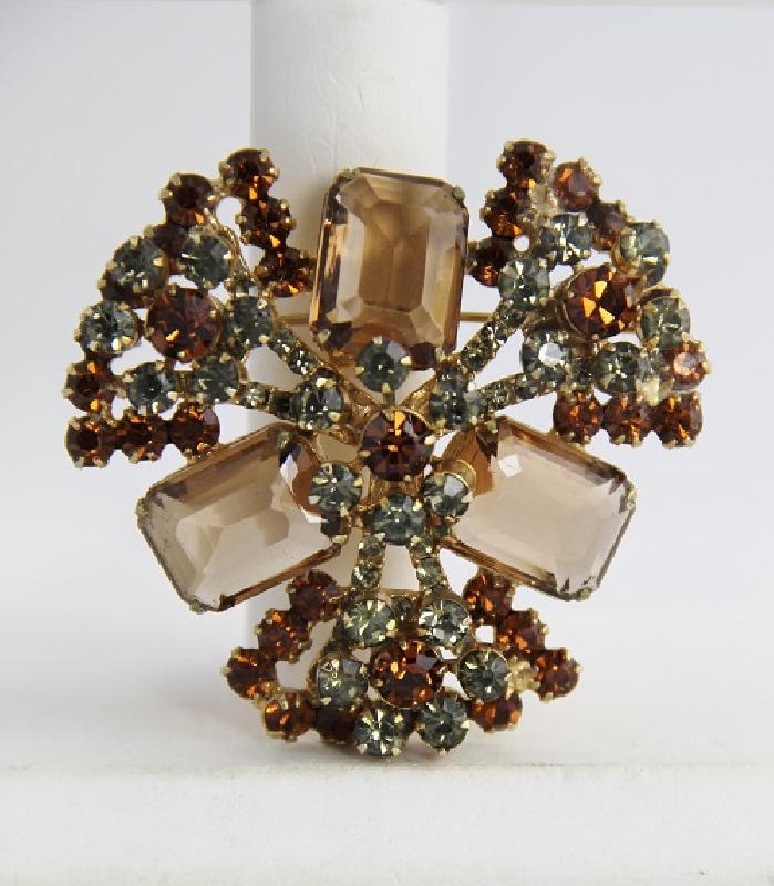 Front view of Topaz Emerald Cut Brooch