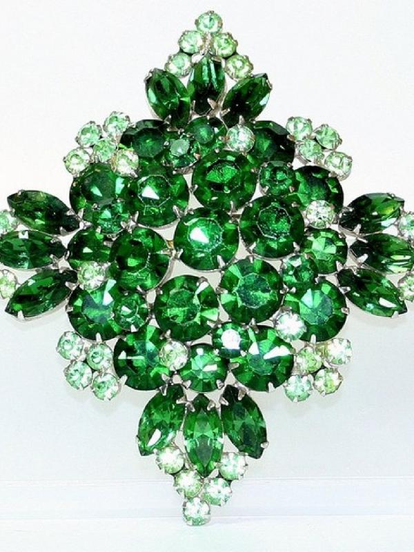 Front view of Green Navettes Brooch
