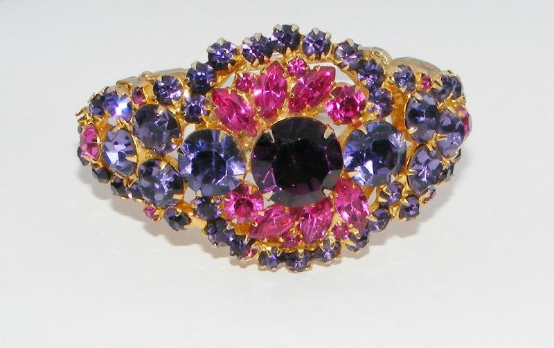 Front view of Purple (cardinal) Navettes Bracelet Clamper