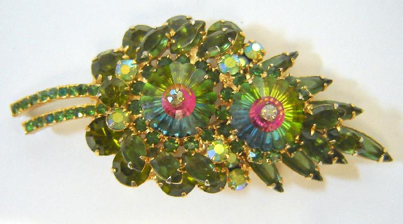 Front view of Green Navettes Rivoli/Margarita Brooch