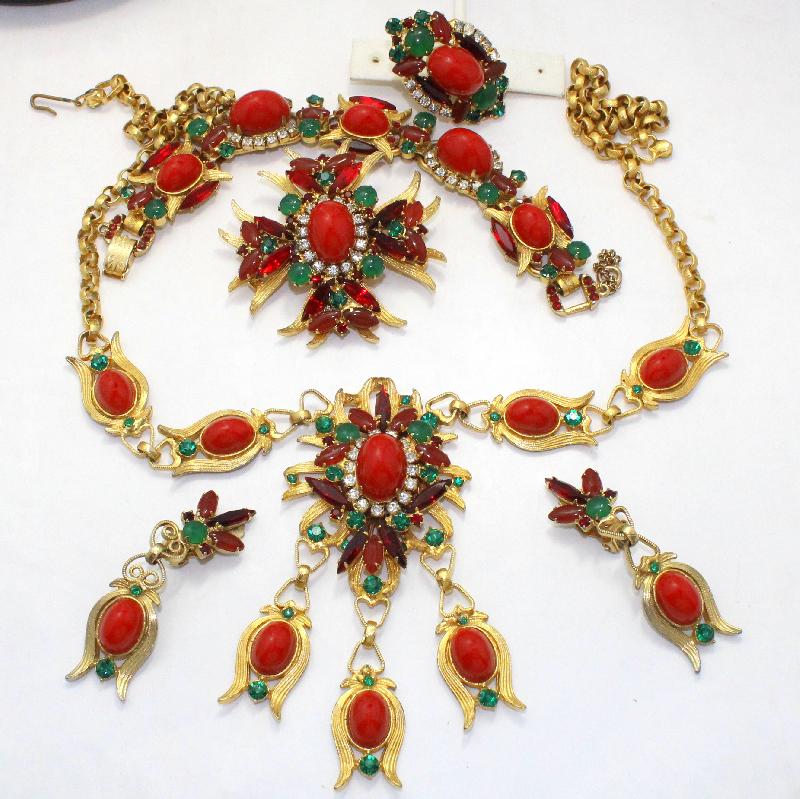 Front view of Red Cabochons Plastic Necklace