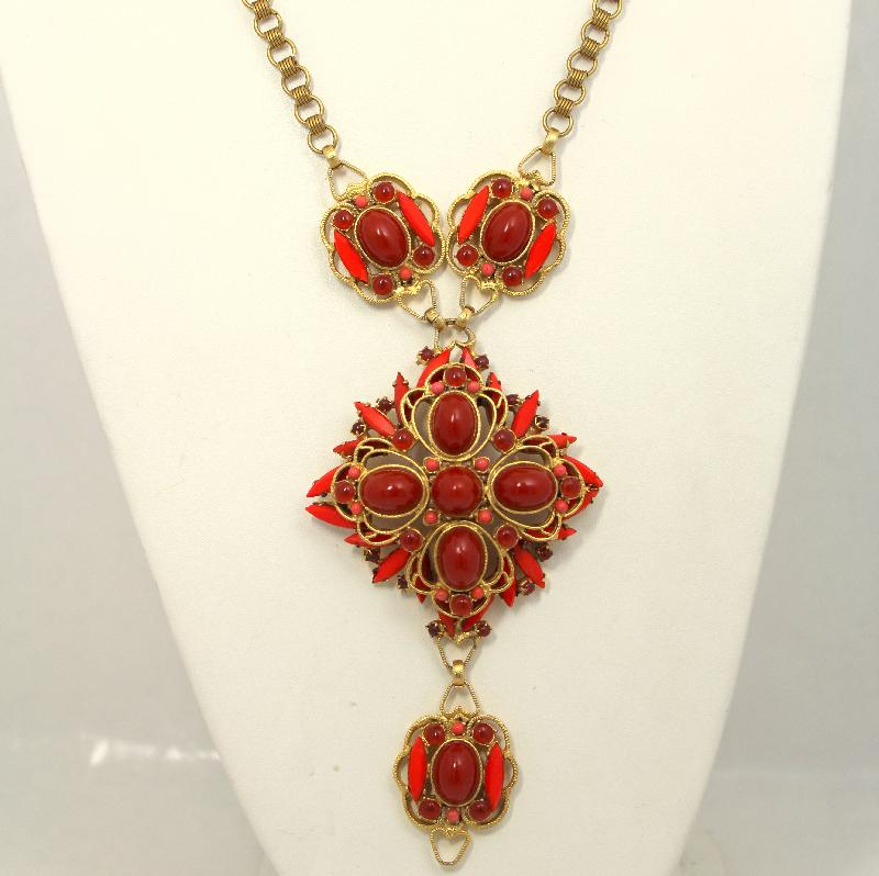 Front view of Red Cabochons Plastic Necklace