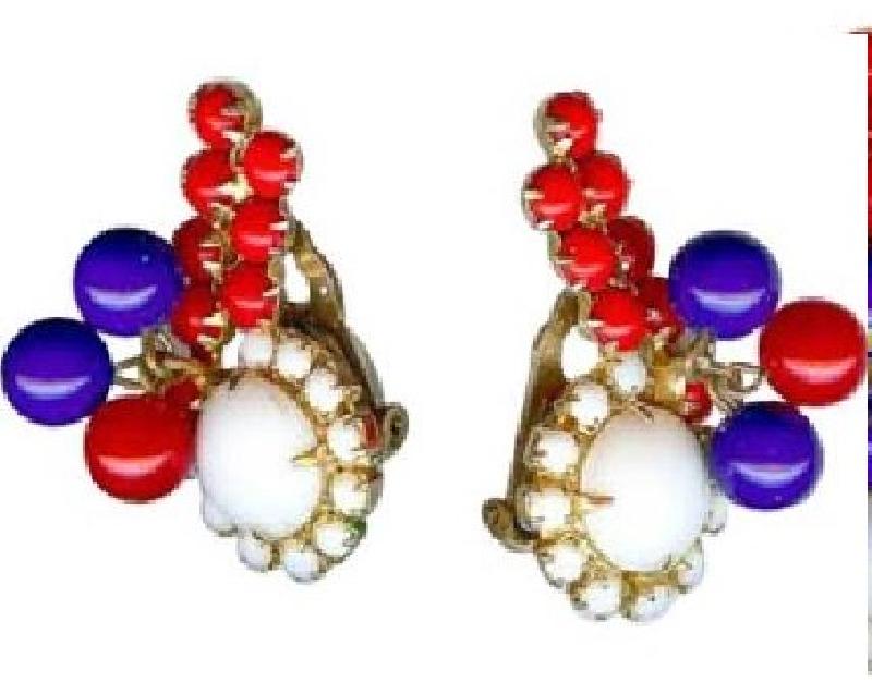 Front view of Patriotic Cabochons Earrings Clip