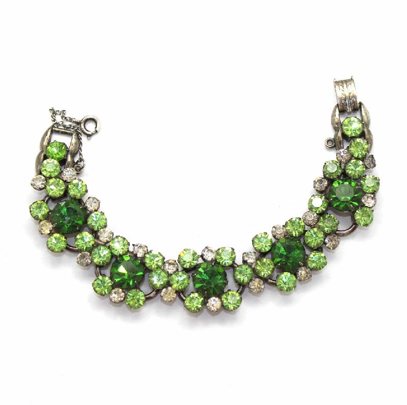 Front view of Green Chatons Only Bracelet 5 Link