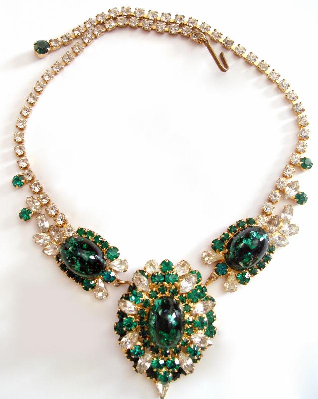 Front view of Green Cabochons Multi-Color/Shaded Necklace