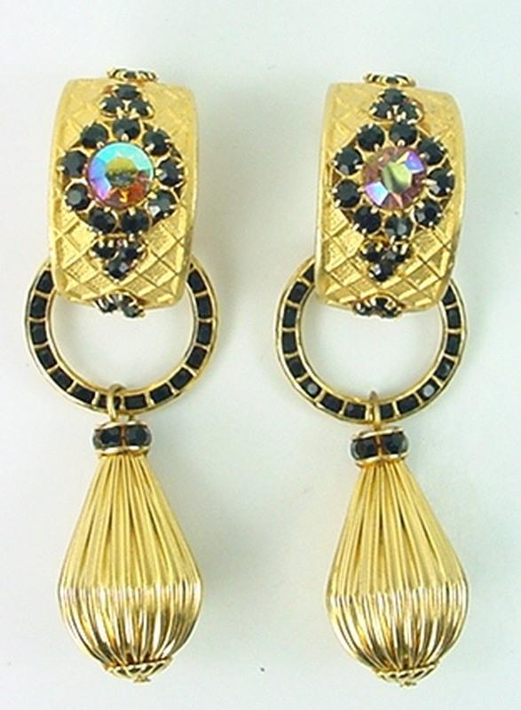 Front view of Green Baguettes Earrings Clip