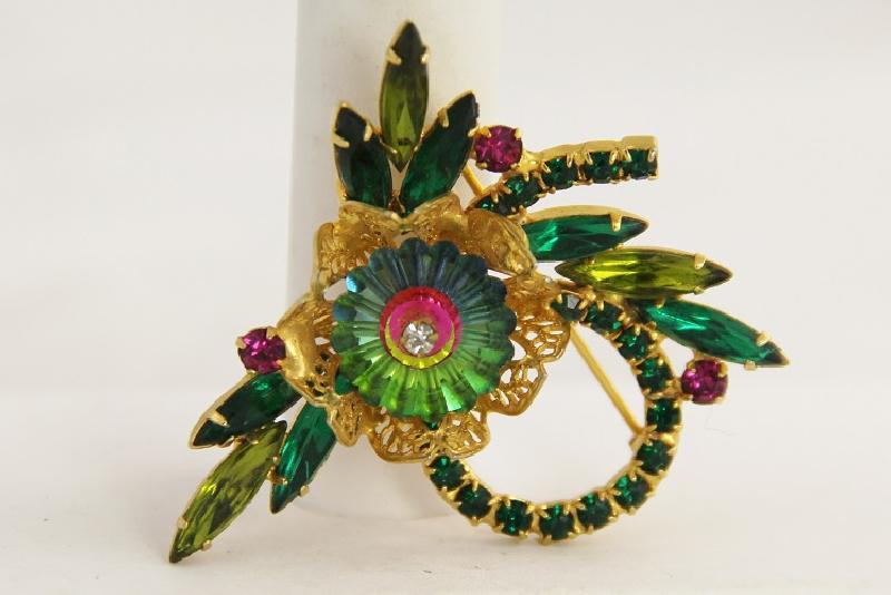 Front view of Green Navettes Rivoli/Margarita Brooch