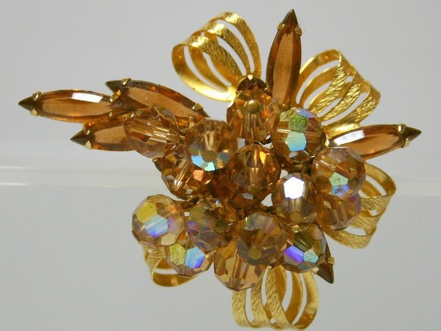 Front view of Topaz Navettes Brooch