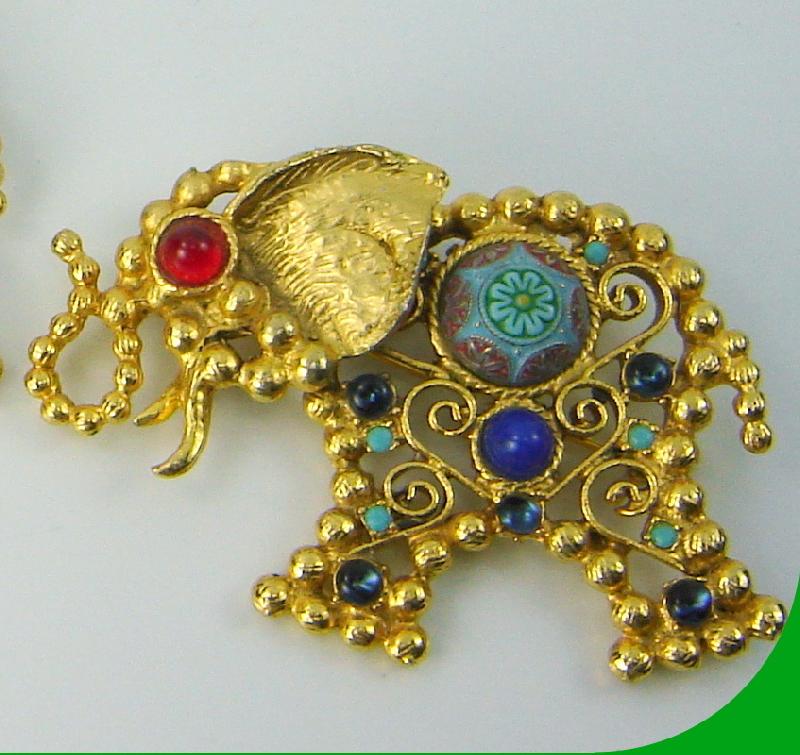 Front view of Blue Cabochons Molded/Cut Pin Pendant
