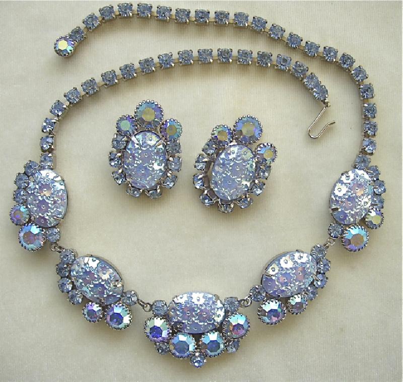 Front view of Blue Cabochons Molded/Cut Necklace
