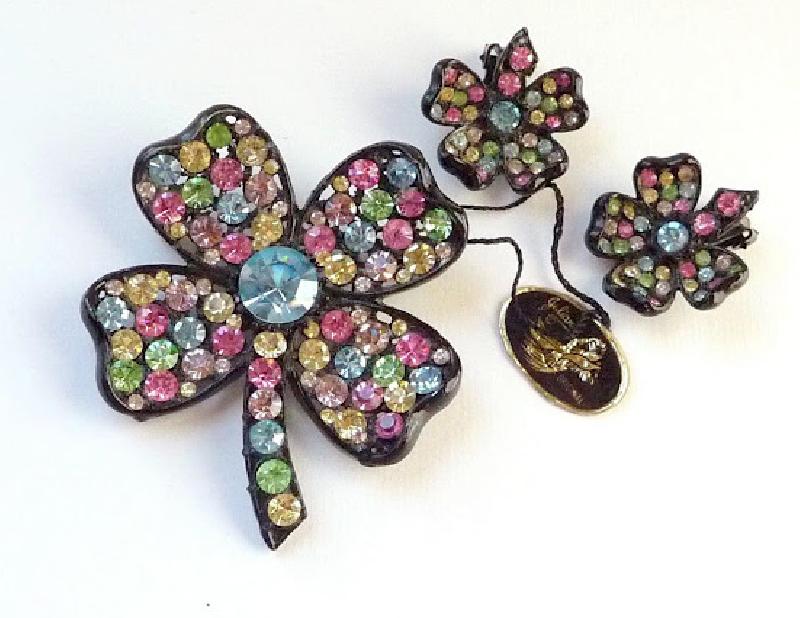 Front view of Pastel Chatons Only Earrings Clip