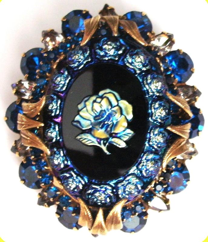 Front view of Blue Cabochons Molded/Cut Pin Pendant