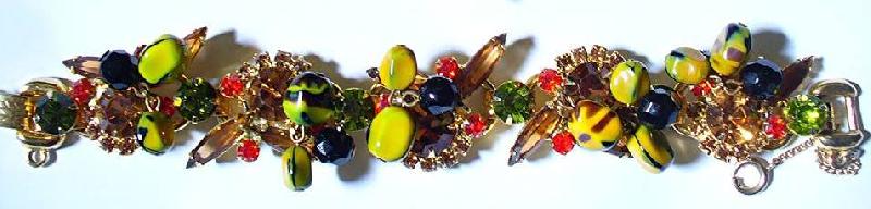 Front view of Multiple Colors Navettes Multi-Color/Shaded Bracelet 5 Link