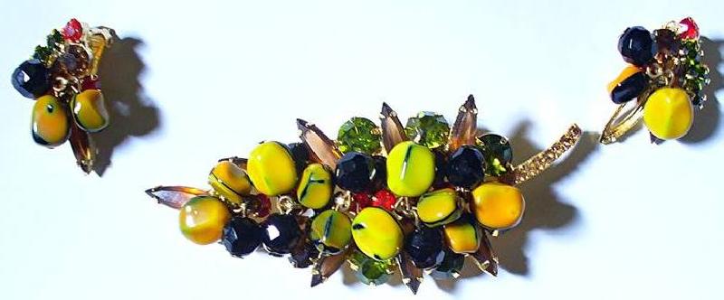 Front view of Multiple Colors Navettes Multi-Color/Shaded Brooch
