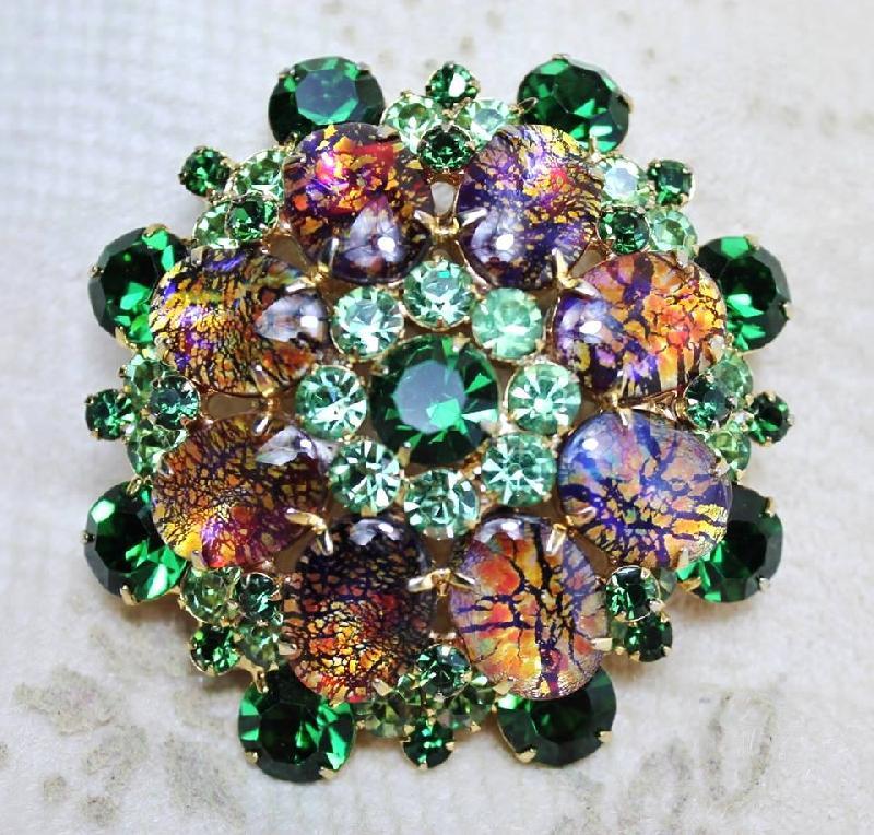 Front view of Green Cabochons Multi-Color/Shaded Brooch