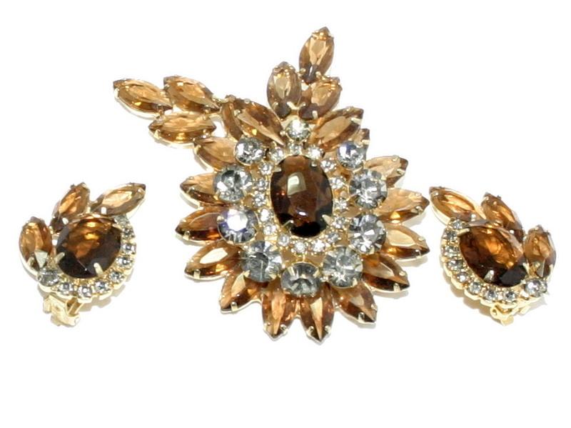 Front view of Topaz Oval Earrings Clip