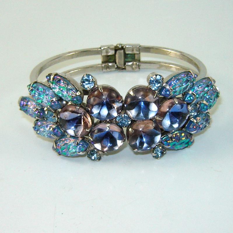 Front view of Blue Cabochons Molded/Cut Bracelet Clamper