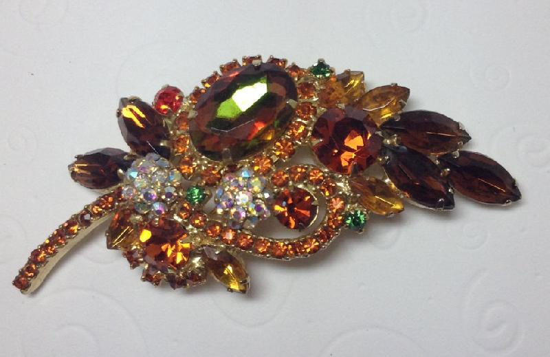 Front view of Topaz Oval Multi-Color/Shaded Brooch