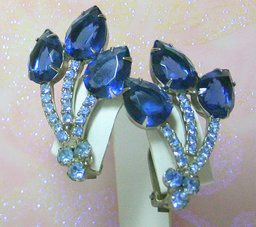 Front view of Blue Pear Earrings Clip