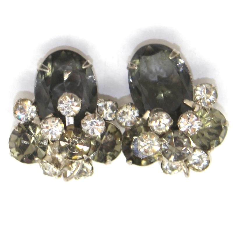 Front view of Gray (black Diamond) Oval Earrings Clip
