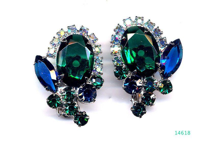 Front view of Blue Oval Earrings Clip