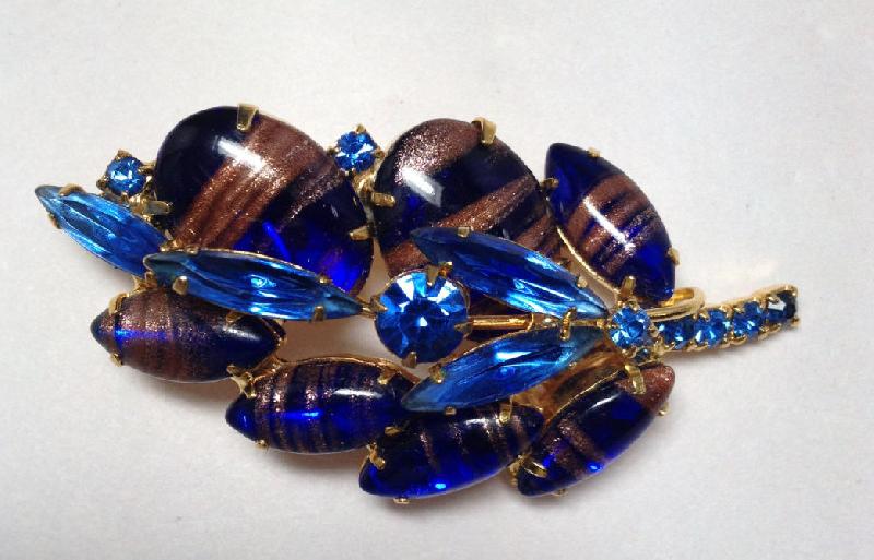 Front view of Blue Cabochons Striped Brooch