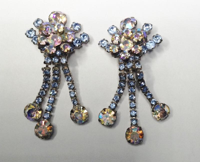 Front view of Blue Chatons Only Earrings Clip