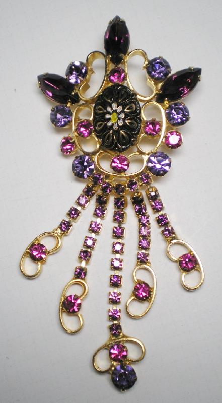 Front view of Purple (cardinal) Cabochons Molded/Cut Brooch