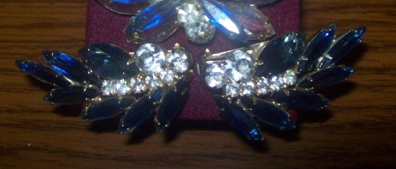 Front view of Blue Navettes Earrings Clip