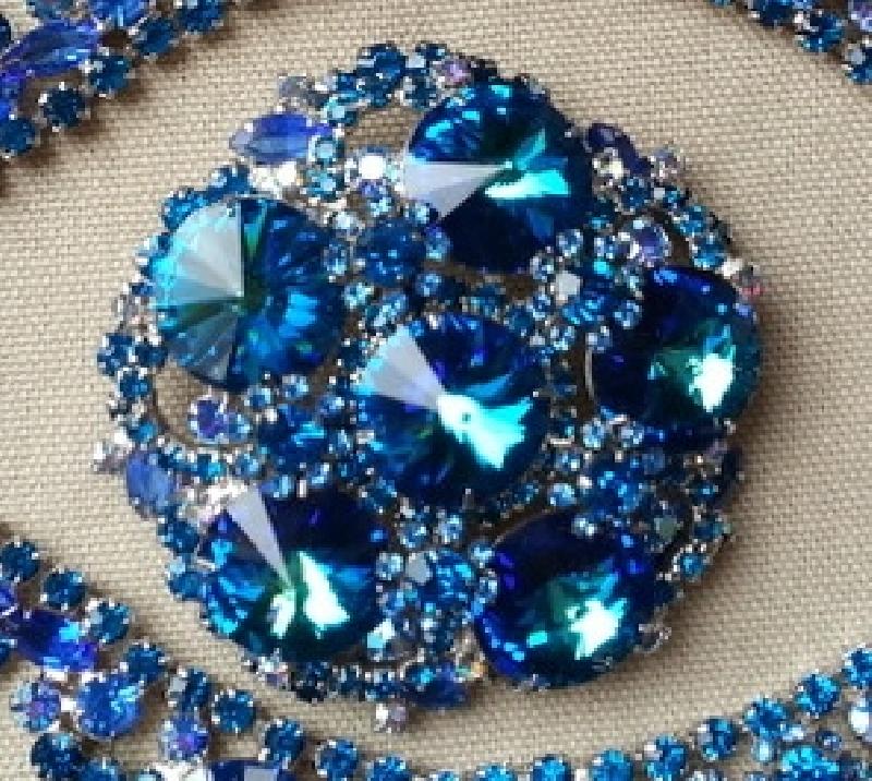 Front view of Blue Navettes Rivoli/Margarita Earrings Clip
