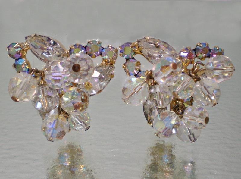 Front view of Clear Navettes Earrings Clip