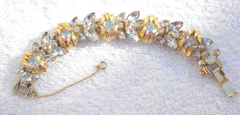 Front view of Clear Navettes Bracelet 5 Link