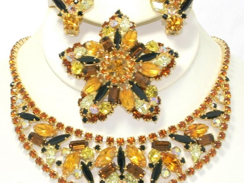 Front view of Topaz Navettes Brooch