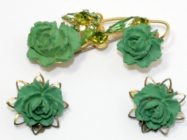 Front view of Green Navettes Brooch