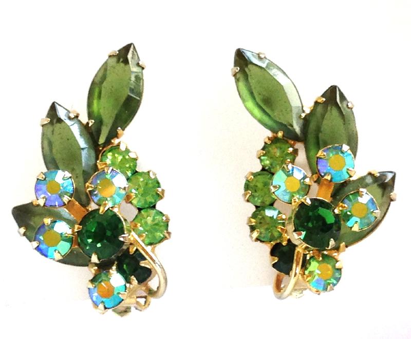 Front view of Green Navettes Earrings Clip