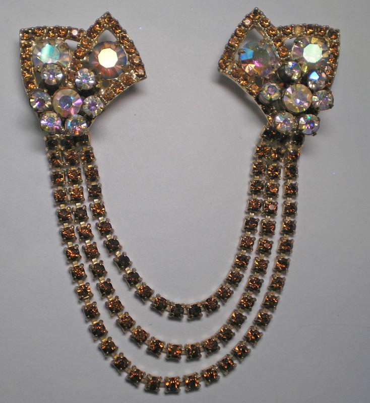 Front view of Topaz Chatons Only Brooch