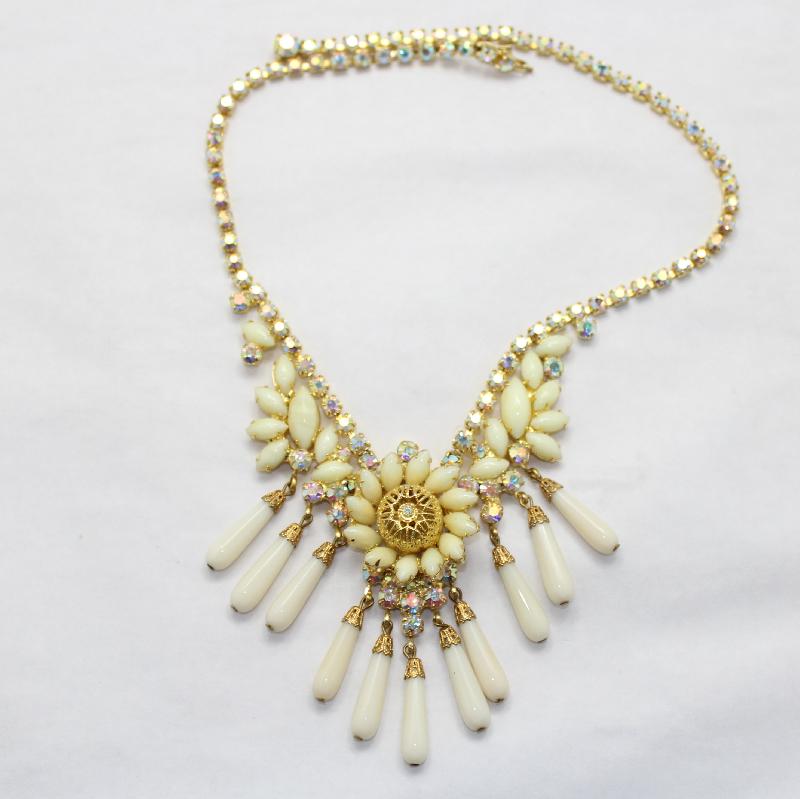 Front view of White (chalk Or Milk) Navettes Necklace