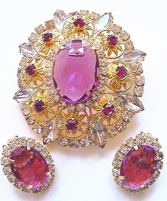 Front view of Pink Oval Brooch