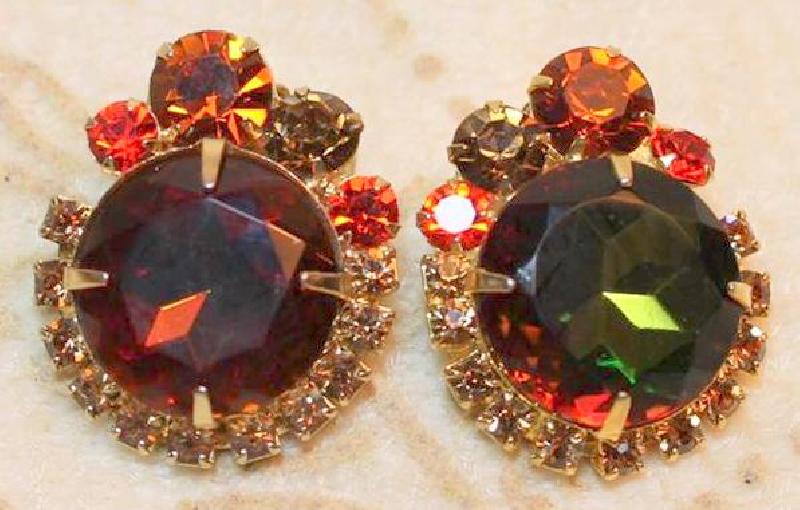 Front view of Topaz Dentelle Multi-Color/Shaded Earrings Clip