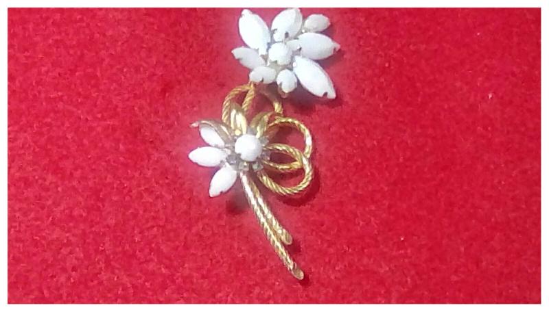 Front view of White (chalk Or Milk) Navettes Brooch