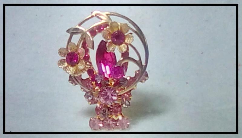 Front view of Pink Navettes Brooch