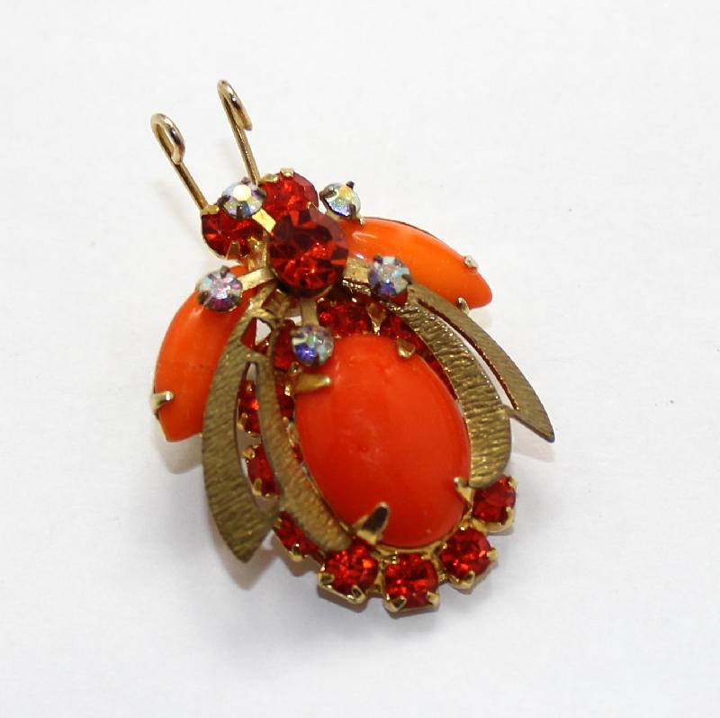 Front view of Orange Cabochons Brooch