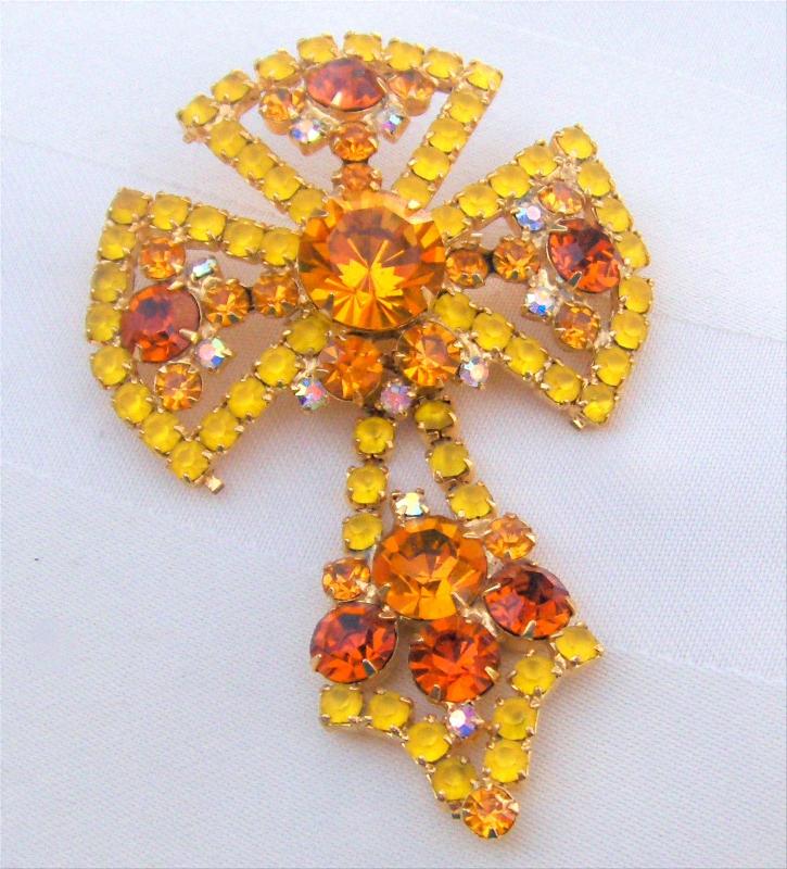 Front view of Yellow Chatons Only Brooch