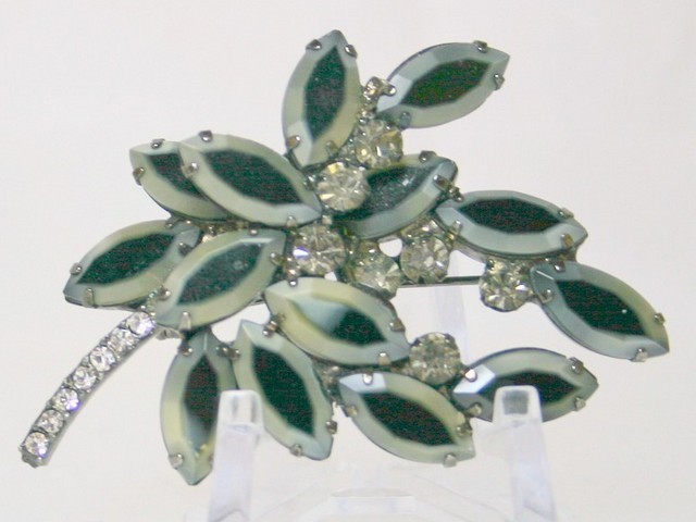 Front view of Navettes Multi-Color/Shaded Brooch