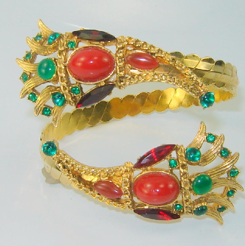 Front view of Multiple Colors Cabochons Plastic Other