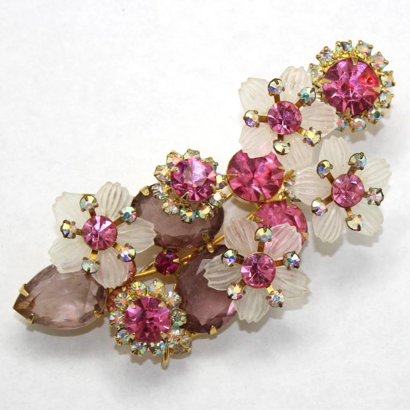 Front view of Pink Pear Brooch