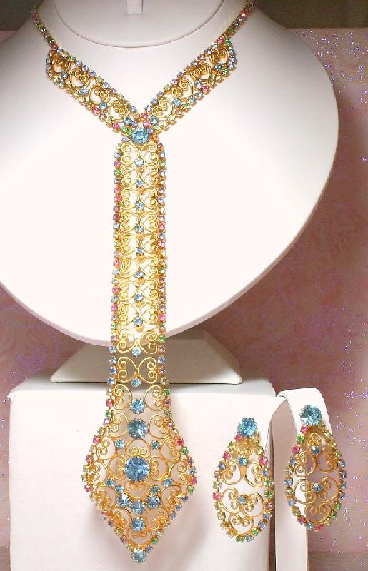 Front view of Pastel Chatons Only Earrings Clip